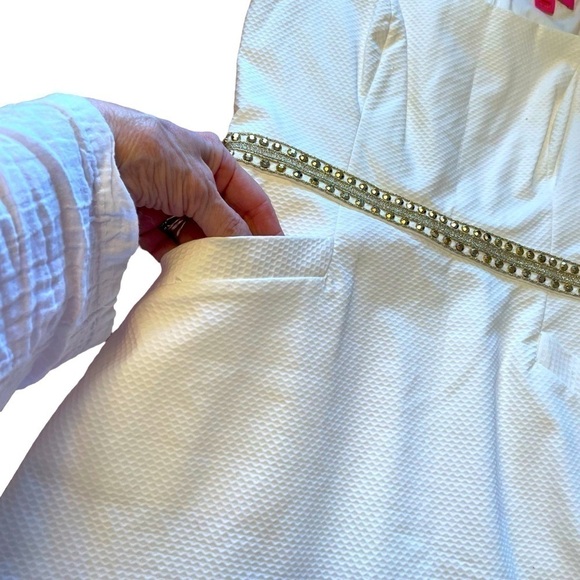 Lilly Pulitzer Dana Stretch White Shift Dress, Size2 Embroidery/Sequins - Picture 7 of 13